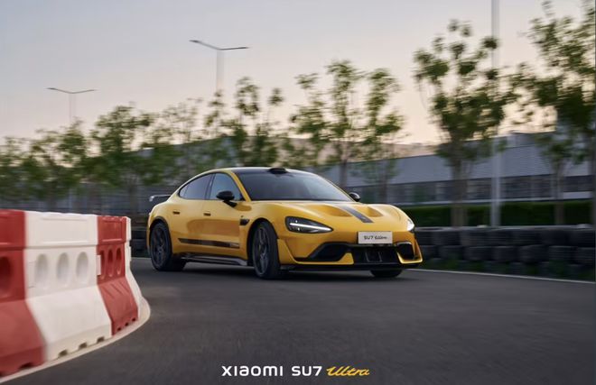 tra 登陆《GT 赛车 7》；全球首个