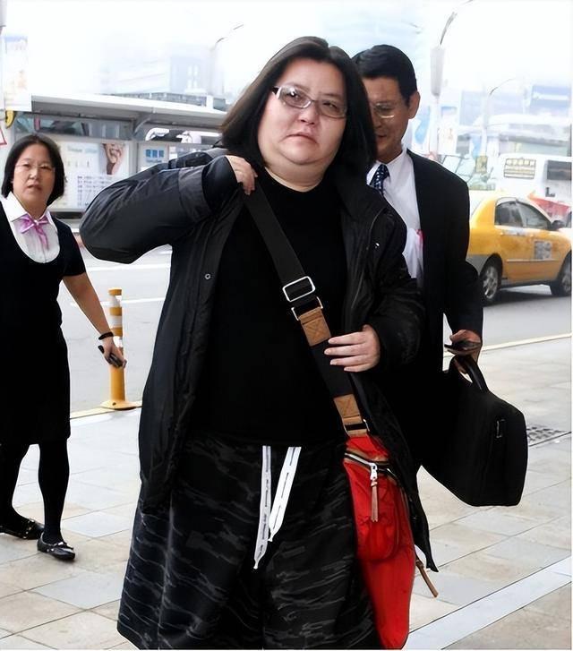 亡多日无人察觉已发臭王菲前经纪人悼念PG麻将胡了2台湾男星陈光前家中死(图4)